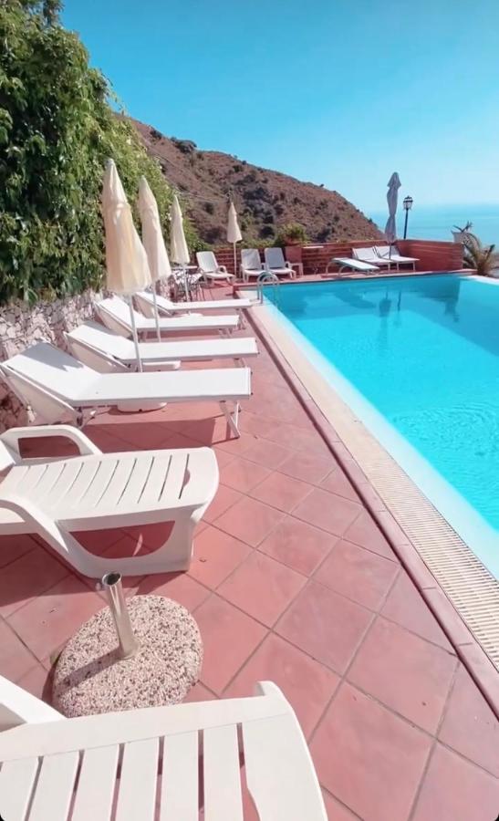 Casa Dei Sogni Taormina Bed & Breakfast エクステリア 写真