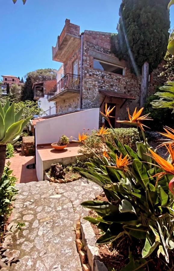 Casa Dei Sogni Taormina Bed & Breakfast エクステリア 写真