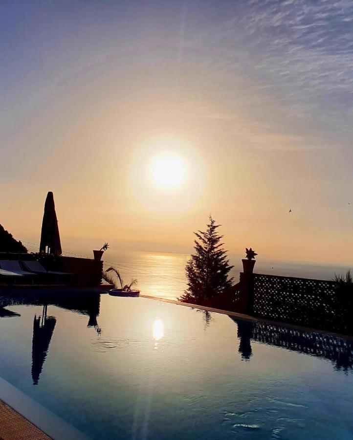 Casa Dei Sogni Taormina Bed & Breakfast エクステリア 写真