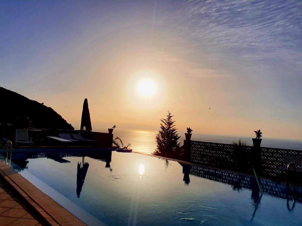 Casa Dei Sogni Taormina Bed & Breakfast エクステリア 写真