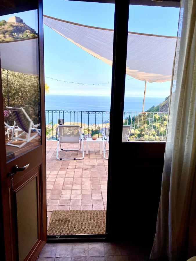 Casa Dei Sogni Taormina Bed & Breakfast エクステリア 写真