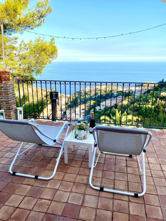 Casa Dei Sogni Taormina Bed & Breakfast エクステリア 写真